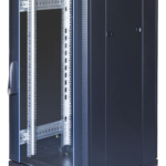 19" 22U põrandakapp, sügavus 600 mm, tarnitakse detailidena MUST